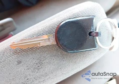 2006 Ford F-150 Stx/Xl/Xlt from USA, damaged, VIN 1FTRF122X6NB33757